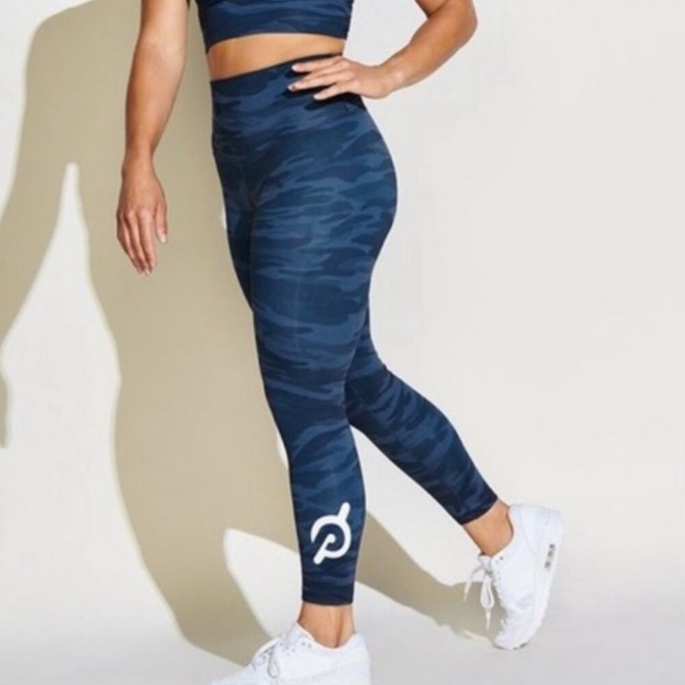 Peloton DYI S Navy Blue Camo Cropped 7/8 Tight Workout Gym Leggings Logo Bionic